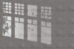 Carta da Parati Enemy Of The Sun- Londonart - immagine 2