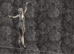 Carta da Parati The Circus Leaves Town - Londonart - immagine 5